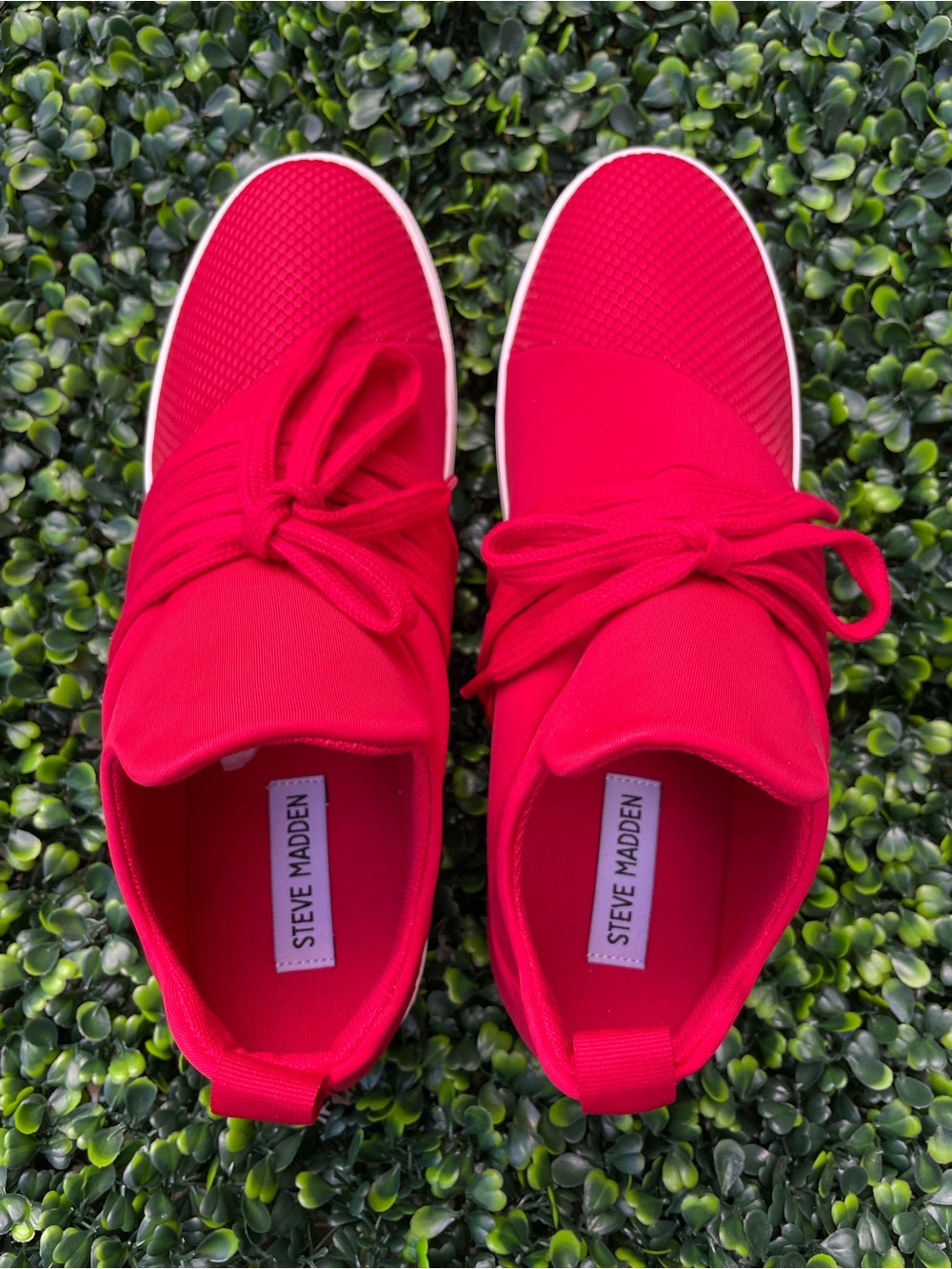 Steve Madden lancer red Sneakers size 9.5 - Picture 4 of 8